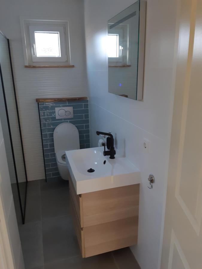 아흐테케르커 Recreatiewoning Den Hollander 빌라 외부 사진